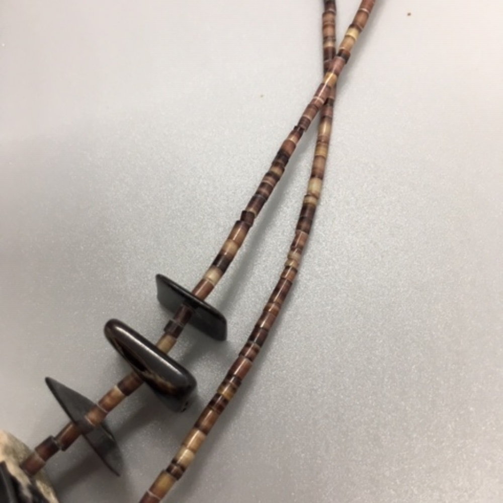 Pin Shell Square Disk Necklace - image 3